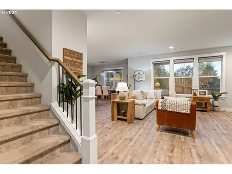 8510 N Hargrave Street Camas WA 98607