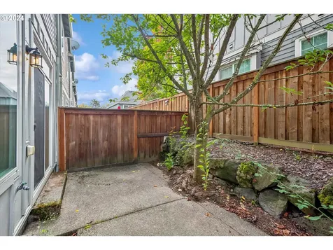 6327 SW Vinwood Terrace Beaverton OR 97078