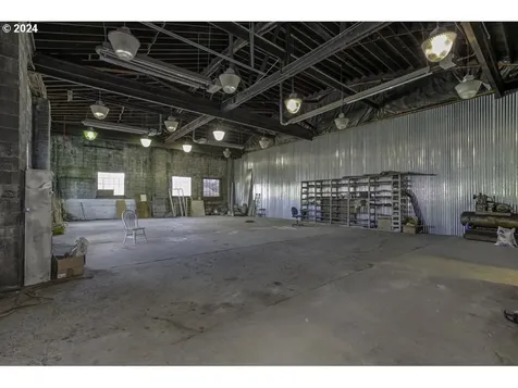 3243 Highway 20 Sweet Home OR 97386