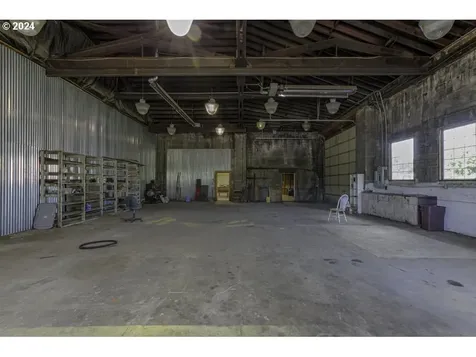 3243 Highway 20 Sweet Home OR 97386