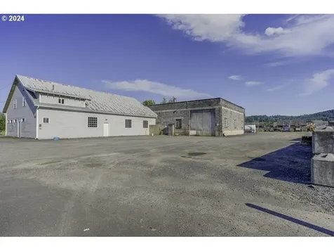 3243 Highway 20 Sweet Home OR 97386