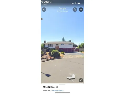 1186 Netzel Street Oregon City OR 97045