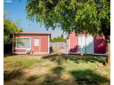 1186 Netzel Street Oregon City OR 97045
