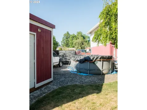 1186 Netzel Street Oregon City OR 97045