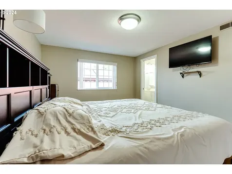 5241 Sugarpine Circle Eugene OR 97402