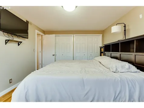 5241 Sugarpine Circle Eugene OR 97402
