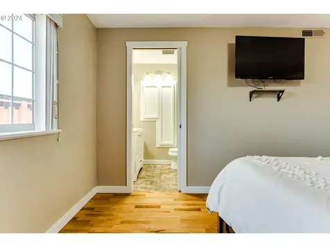5241 Sugarpine Circle Eugene OR 97402