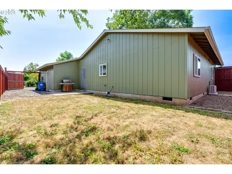 5241 Sugarpine Circle Eugene OR 97402