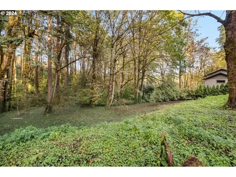 4666 NW Woodside Terrace Portland OR 97210