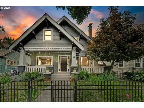 3144 Ne 15th Avenue Portland OR 97212