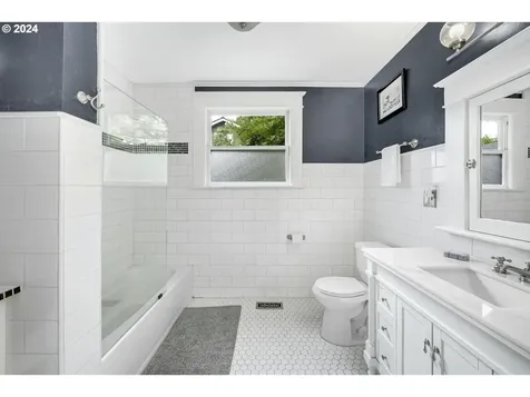 3144 Ne 15th Avenue Portland OR 97212