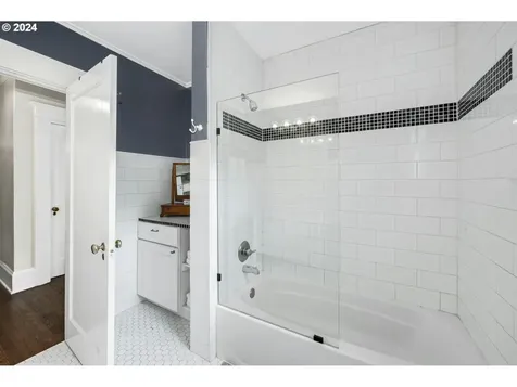 3144 Ne 15th Avenue Portland OR 97212
