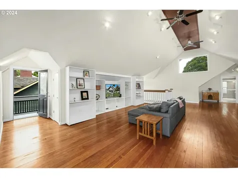 3144 Ne 15th Avenue Portland OR 97212