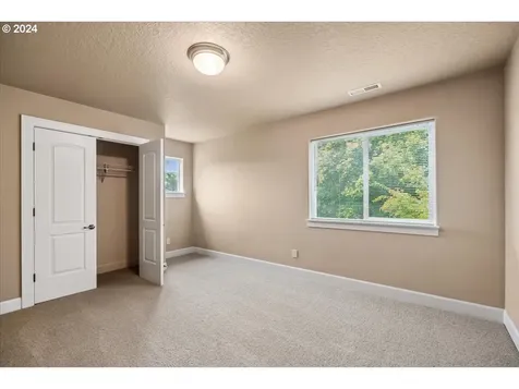 1021 Hartford Drive Forest Grove OR 97116