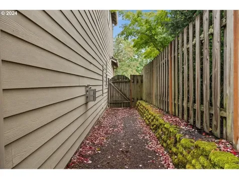 1021 Hartford Drive Forest Grove OR 97116