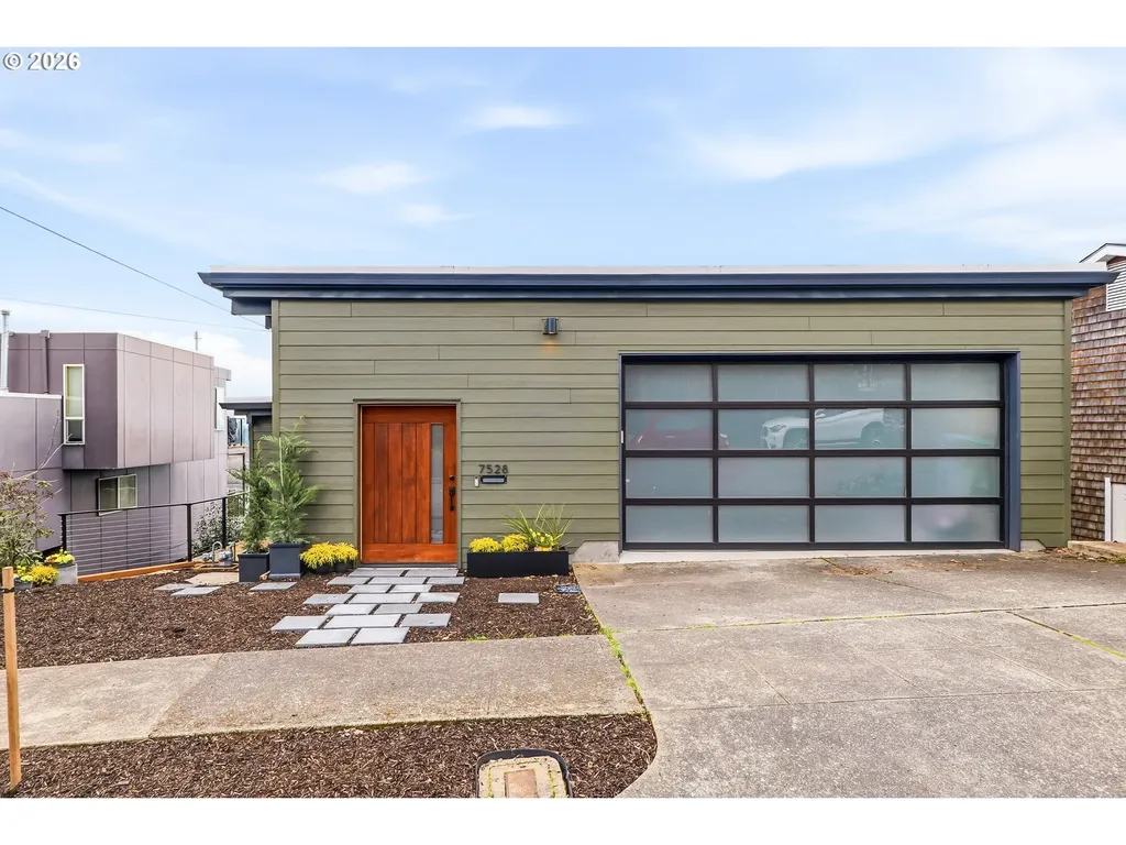 7528 S Kelly Avenue Portland OR 97219