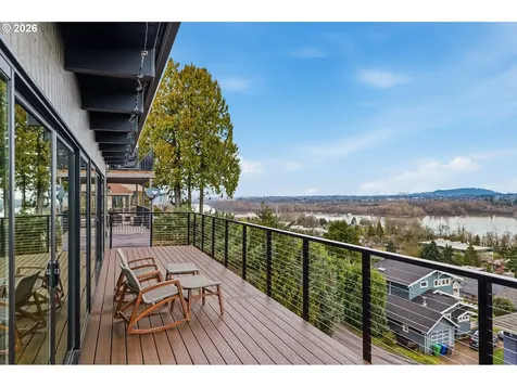 7528 S Kelly Avenue Portland OR 97219