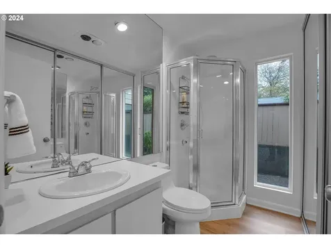 8603 SW 19th Avenue Portland OR 97219