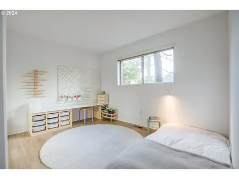 8603 SW 19th Avenue Portland OR 97219