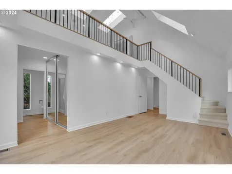 8603 SW 19th Avenue Portland OR 97219