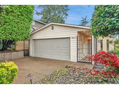 8603 SW 19th Avenue Portland OR 97219