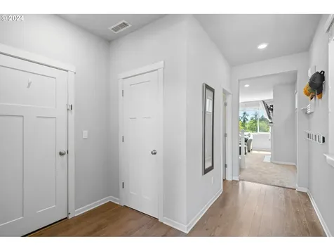 3813 S Willow Drive Ridgefield WA 98642