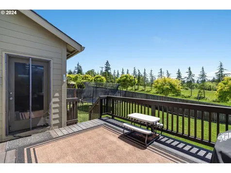 3813 S Willow Drive Ridgefield WA 98642