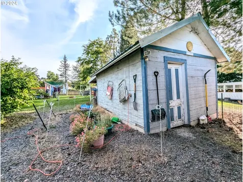 803 Ash Street Cove OR 97824