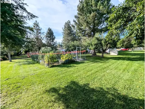 803 Ash Street Cove OR 97824