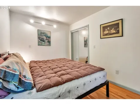 10215 Nw Village Heights Drive Portland OR 97229