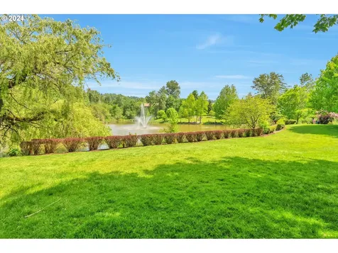 10215 Nw Village Heights Drive Portland OR 97229