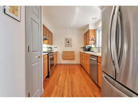 10215 Nw Village Heights Drive Portland OR 97229