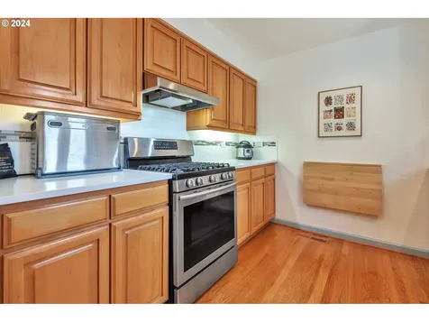 10215 Nw Village Heights Drive Portland OR 97229