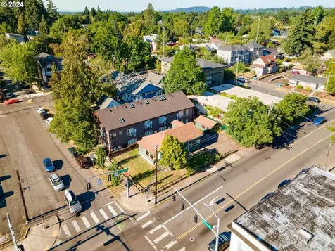 8080 SE 6th Avenue Portland OR 97202