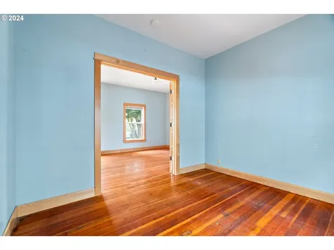 8080 SE 6th Avenue Portland OR 97202