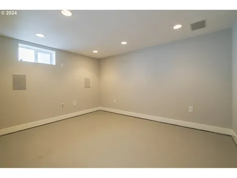 5713 Ne 13th Avenue Portland OR 97211