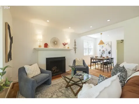 5713 Ne 13th Avenue Portland OR 97211