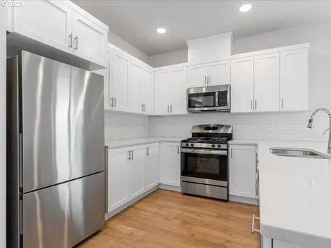15207 Nw Orchid Street Portland OR 97229