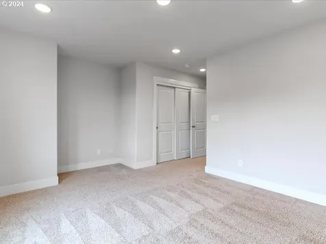 15207 Nw Orchid Street Portland OR 97229