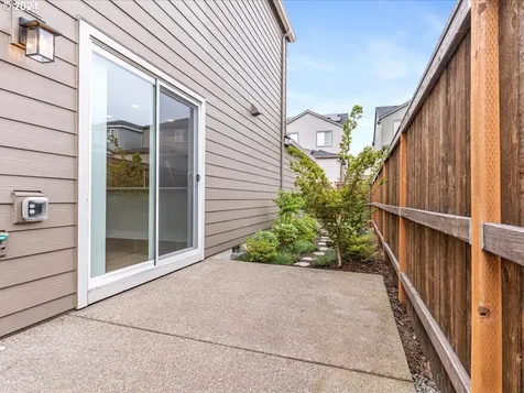 15207 Nw Orchid Street Portland OR 97229