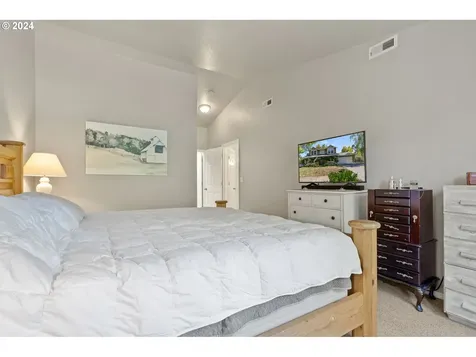 1788 SE Eagle Lane Gresham OR 97080
