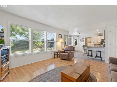 1788 SE Eagle Lane Gresham OR 97080