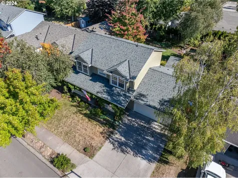 1788 SE Eagle Lane Gresham OR 97080