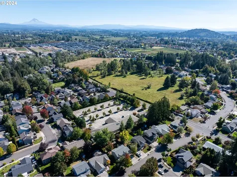 1788 SE Eagle Lane Gresham OR 97080