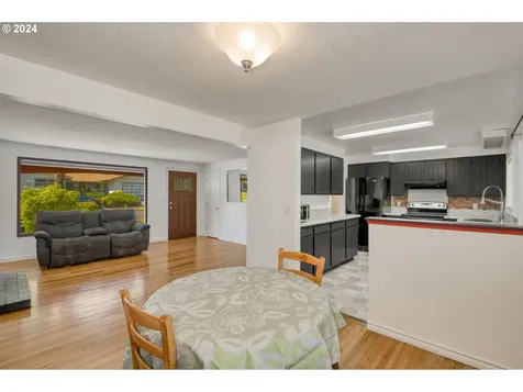6650 Sw Princess Avenue Beaverton OR 97008