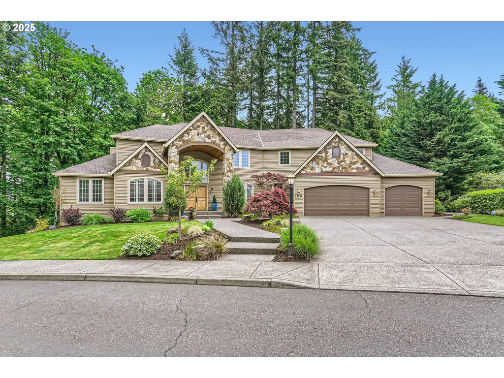 13516 NW Glendoveer Drive Portland OR 97231