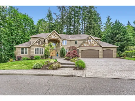13516 NW Glendoveer Drive Portland OR 97231