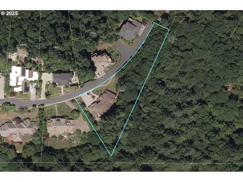 13516 NW Glendoveer Drive Portland OR 97231