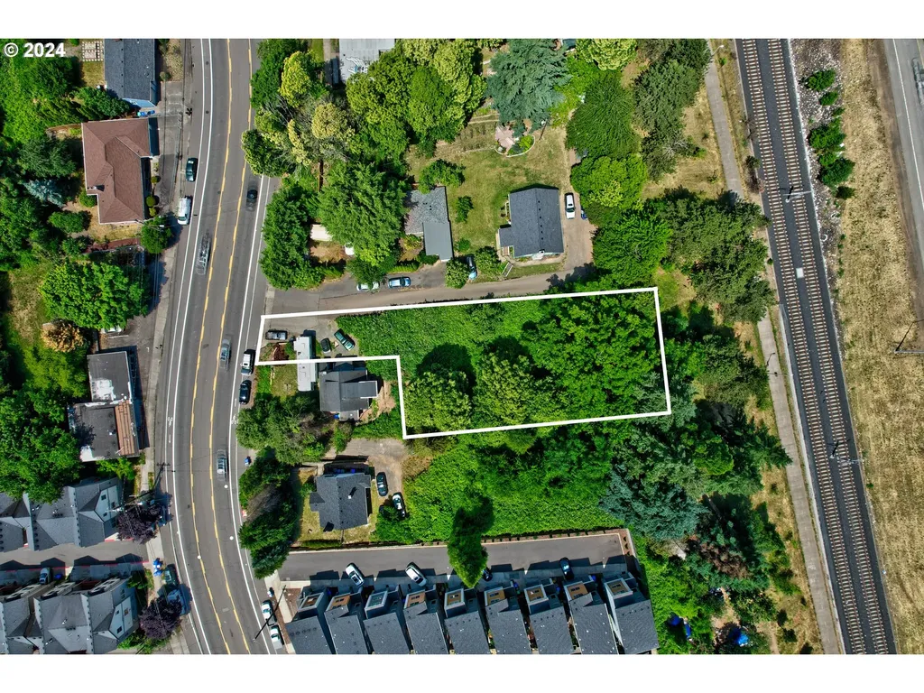 2856 SE 92nd Avenue Portland OR 97266