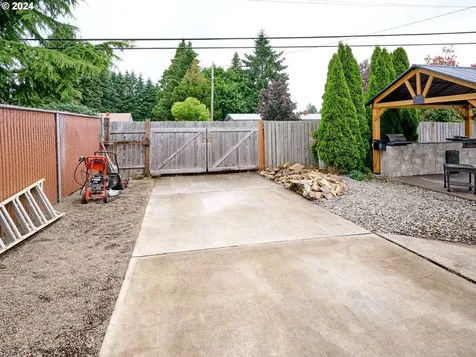 4998 Sea Gale Way N Keizer OR 97303